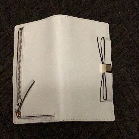 Kate Spade wallet.. - Picture 6 of 6